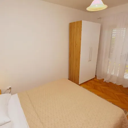 House Cvit * דוברופוליינה