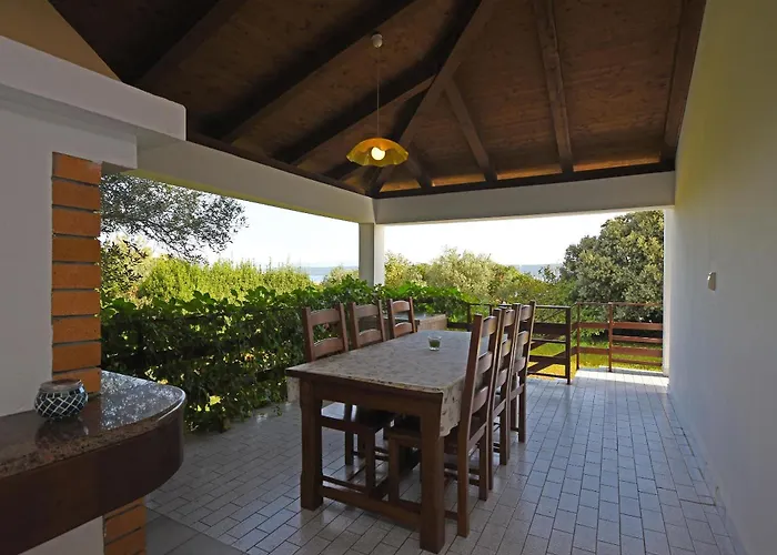 House Cvit * Dobropoljana